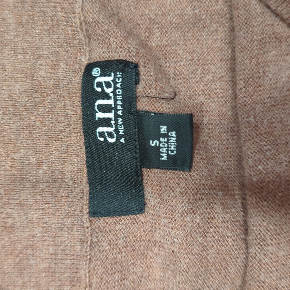 Sweater Bundle - Picture 3 of 5